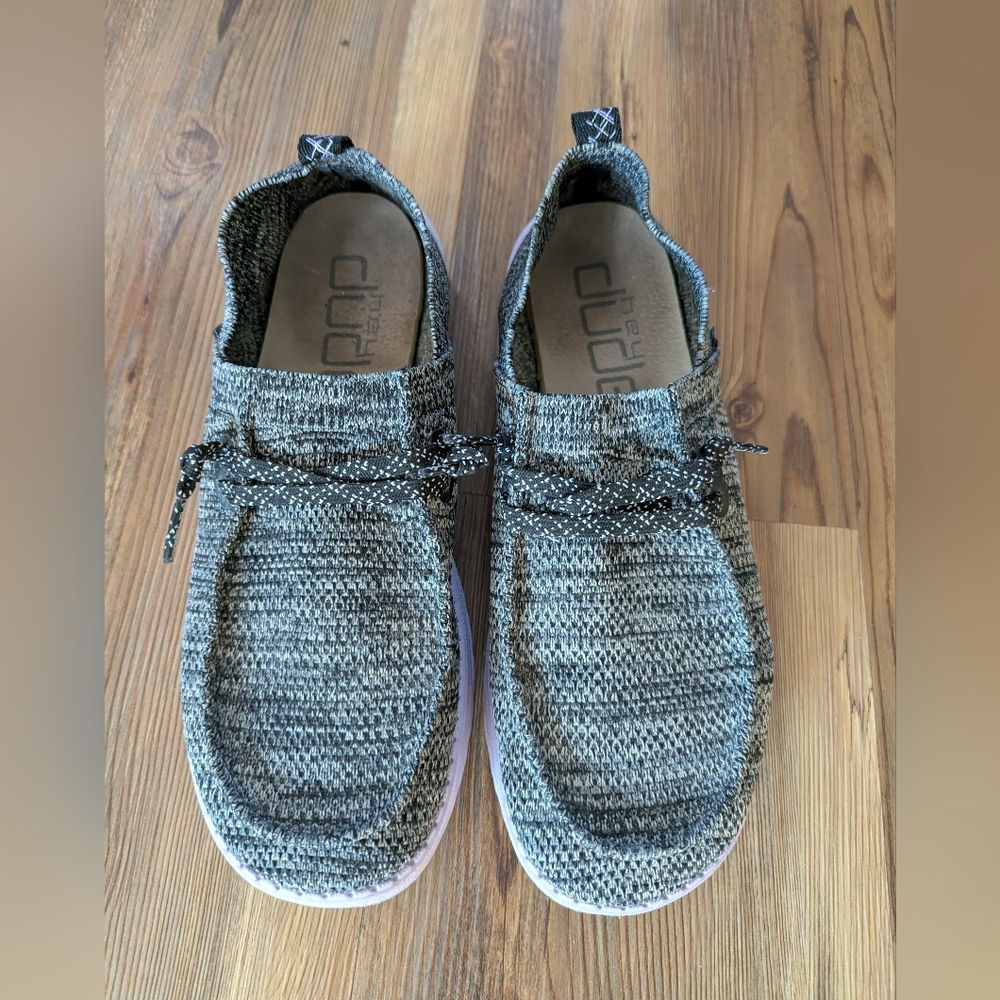 Hey Dude Black And Light Purple Sole Wendy Halo Slip On Women's Size 9